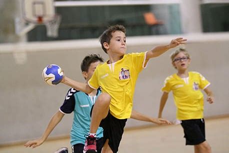 IHF | Handball at school