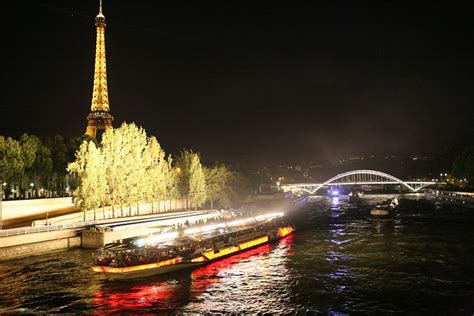 Bateau Mouche & Tour Eiffel | Flickr - Photo Sharing!