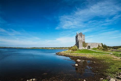 Dunguaire Castle - Ireland Highlights