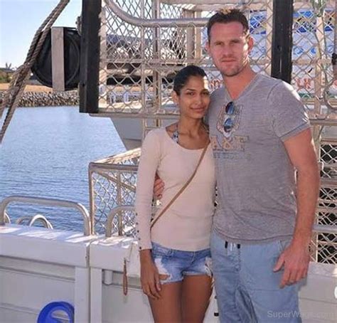 Shaun Tait Wife Mashoom Singha | Super WAGS - Hottest Wives and ...