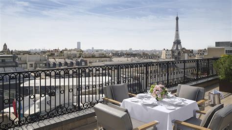 Rooftop Eiffel Suite | The Peninsula Paris