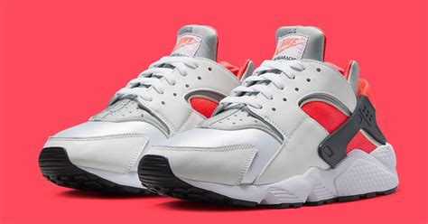 Nike Air Huarache “Icons” Borrows Original Air Max 1 Colors | House of Heat°