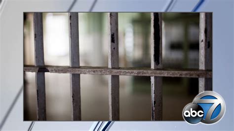 Manatee County Jail reports death of inmate