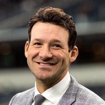 Tony Romo CBS, Bio, Wiki, Age, Wife, Jessica Simpson, Net Worth