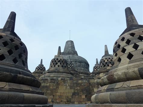 Steve and Sandy's Journey: Indonesia- Temples