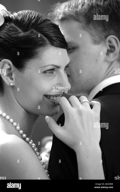 Newly Married Couple dancing at wedding reception Stock Photo - Alamy
