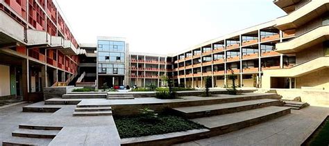 Ahmedabad University: Admission 2023 (started), Ranking, Courses & Fees ...