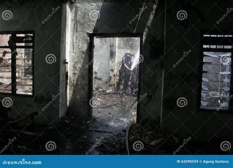 Firefighters Extinguish Fire Burning Home Editorial Stock Image - Image of house, central: 63390559