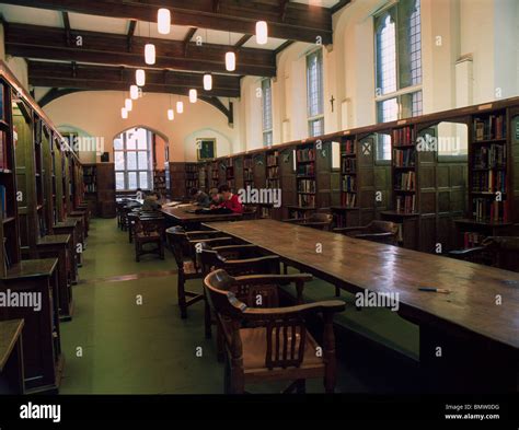 Ampleforth College library 1980's Stock Photo - Alamy