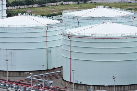 oil storage tank