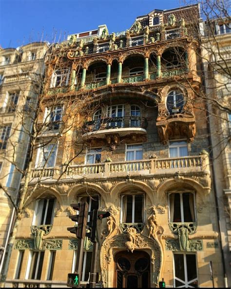 [Building] 1901 Art Nouveau building (29 avenue Rapp, Paris, France ...