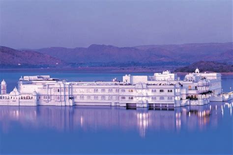 Taj Lake Palace Udaipur, Rajasthan Hotel Price, Address & Reviews