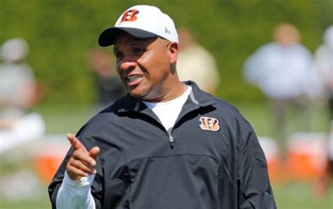 Hue Jackson: Browns 'need a quarterback'