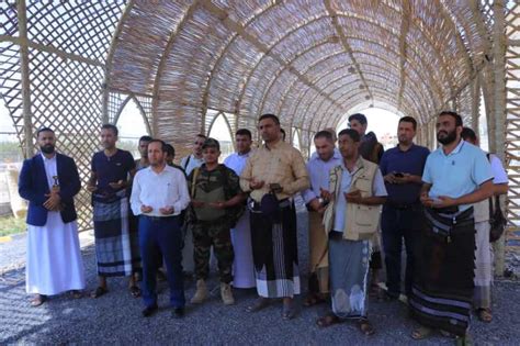 The Deputy Minister of Transport and Yemen Red Sea Ports Corporation Visit the Martyr Leader ...