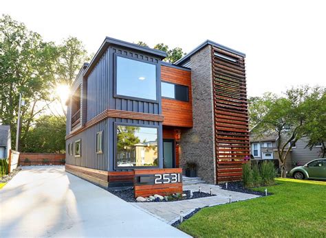 Luxury Shipping Container House, Royal Oak, Michigan : r/royaloak