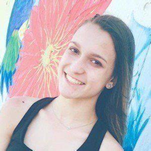 Carlee Schield - Age, Family, Bio | Famous Birthdays