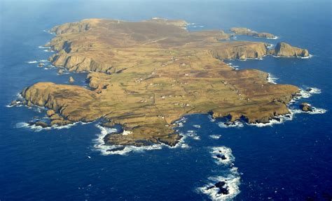 Progress in bringing fibre broadband to Fair Isle | Shetland News