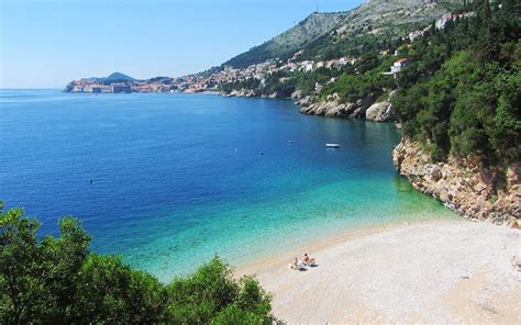 Top-8 beaches in Dubrovnik
