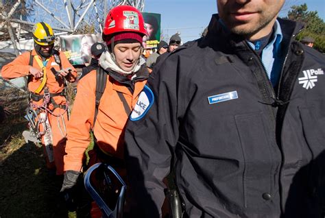 Greenpeace activists arrested after scaling Montreal's Biosphere | CTV News