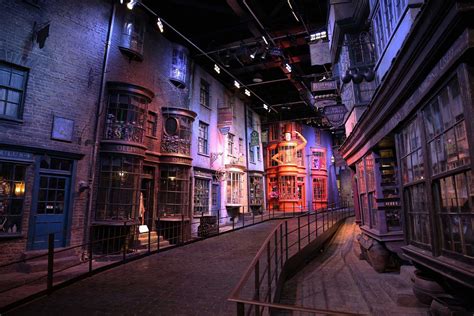 Warner Bros. Studio Tours - Warner Bros. Studio Tour London