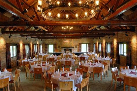 Lied Lodge & Conference Center - Nebraska City, NE - Wedding Venue