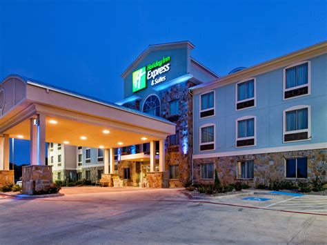 Affordable Hotels in Weatherford, TX | Holiday Inn Express & Suites Weatherford