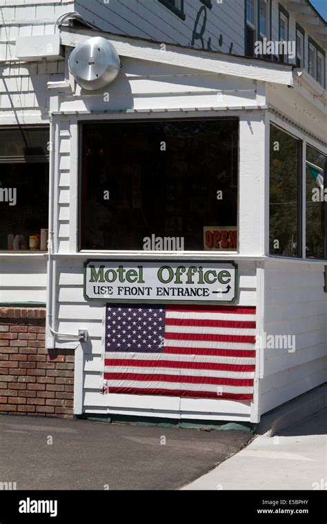 The Bridgeport Inn motel exterior sign to front office entrance in ...