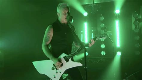 Watch Metallica’s awesome performance of Holier Than Thou… | Kerrang!