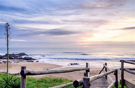 Top 5 Beaches in Ballito - Beachfront Apartments in Shakas Rock