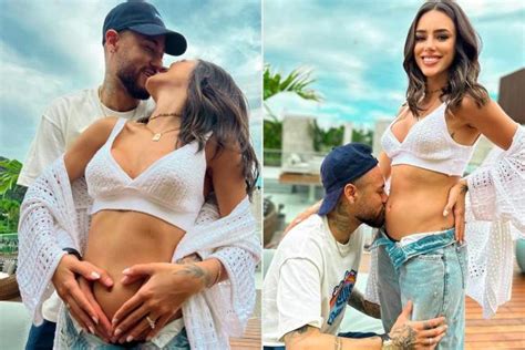 Brazilian Soccer Star Neymar, Model Bruna Biancardi Expecting First Baby Together: 'Waiting for You'