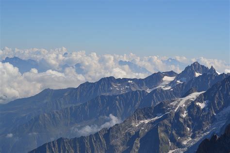 View from Mont Blanc panoramic cable car [4608x3072] [OC] : r/EarthPorn