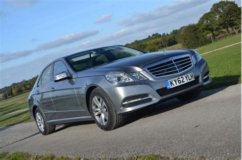 Mercedes-Benz e-300-hybrid