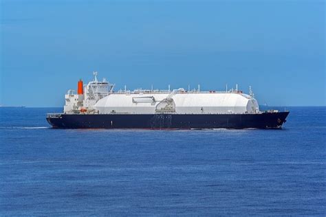 LNG Tankers - Different Types And Dangers Involved