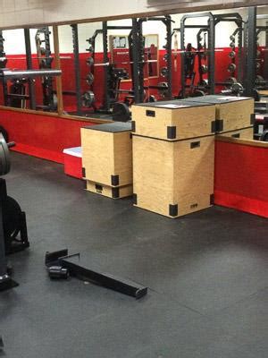 New Hampton High School Weight Room Installation | Power Lift