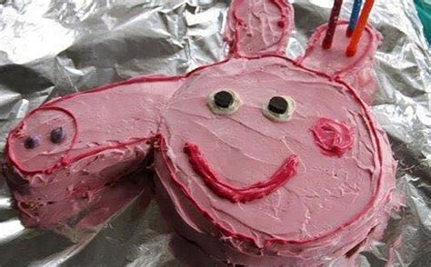 Parents share their hilarious kids birthday cake fails