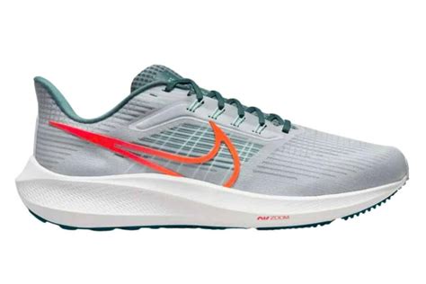 Nike Air Zoom Pegasus 39 Review (2024): Should You Get It?