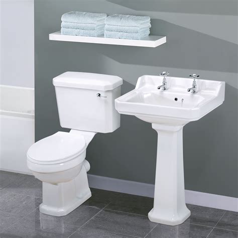 List Of Traditional Bathroom Toilet And Sink Ideas - Ideas Para el Hogar