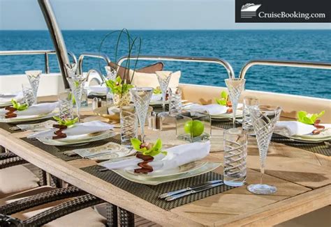 What are different dining options on a cruise? – CruiseBooking.com