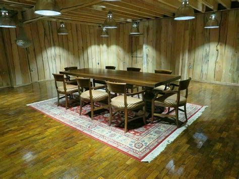 Large Cherrywood Banquet Table & 8 Chairs | ОНЛАЙН ОБЯВИ