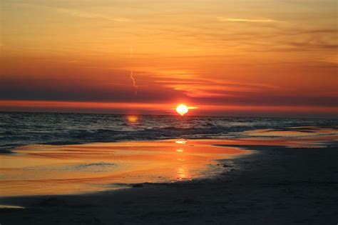 Miramar Beach, Florida | Sunset beach pictures, Sunset nature, Watercolor sunset