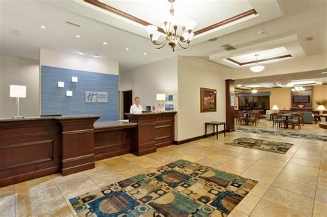 Holiday Inn Express & Suites White Haven - Lake Harmony - 24 Photos ...