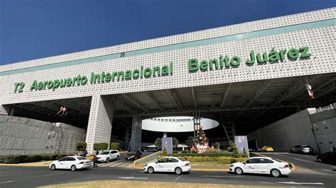 Terminal 2 / Aeropuerto Internacional Benito Juárez Ciudad de México ...