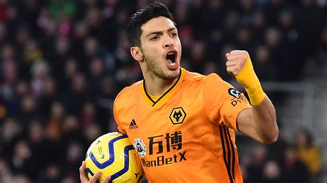 Wolves determined to keep Raul Jimenez & now have ‘five times more ...