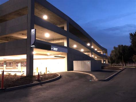 Fresno Airport Terminal Parking Structure - Overaa Construction