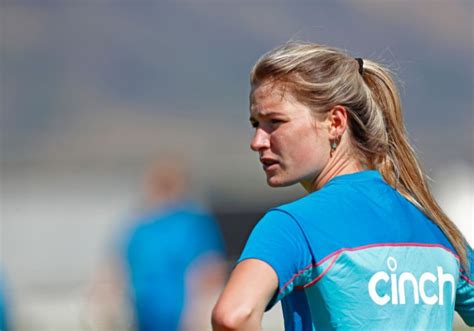 Lauren Bell among uncapped faces in England Women's Test squad | The ...