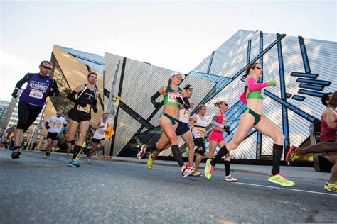 The top 10 running events in Toronto this fall