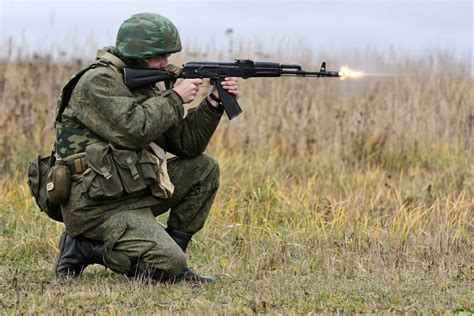 AK-47s and More: These 5 Russian Guns Have Made History | The National Interest