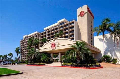 SHERATON SAN DIEGO HOTEL & MARINA - Reviews & Price Comparison (CA ...