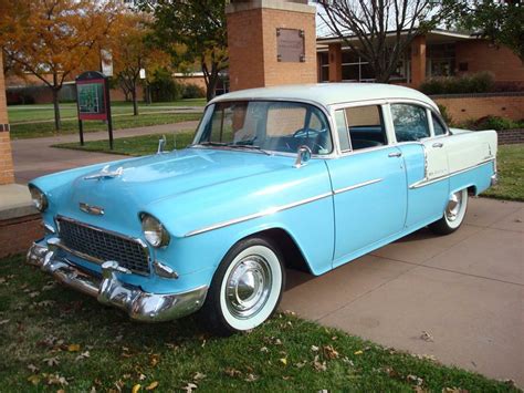 1955 CHEVROLET BEL AIR 4 DOOR SEDAN - Front 3/4 - 82191