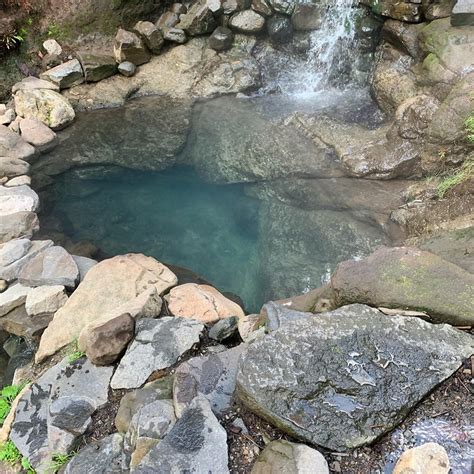 Cougar Hot Springs – SoakOregon.com